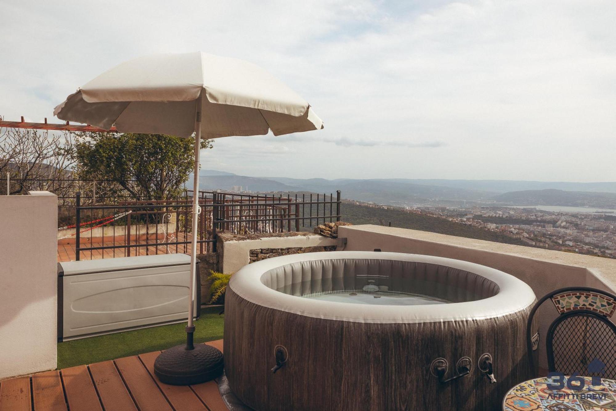 Trieste 10Min Dal Centro Villa Privata Con Jacuzzi Bagian luar foto