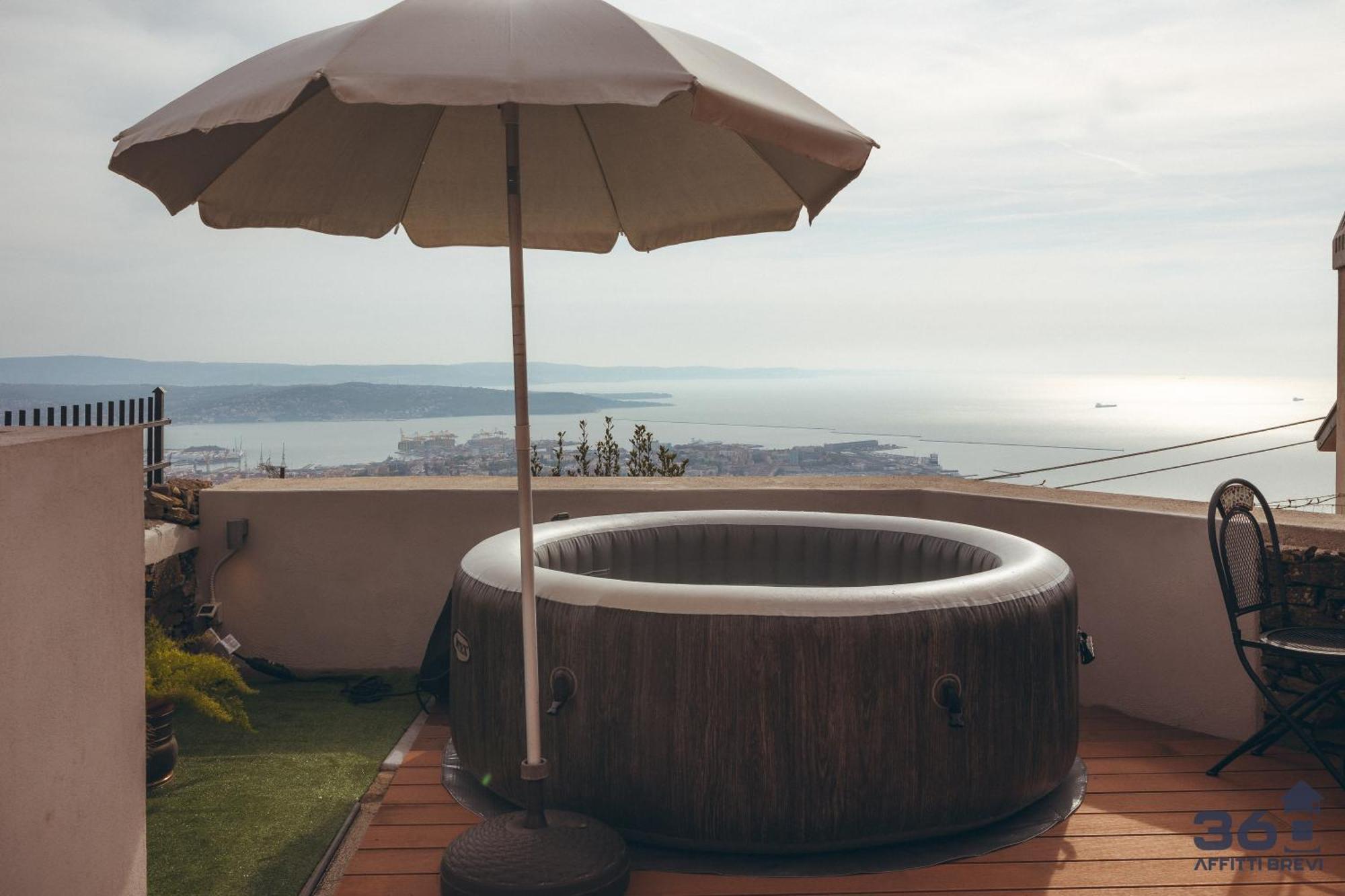 Trieste 10Min Dal Centro Villa Privata Con Jacuzzi Bagian luar foto